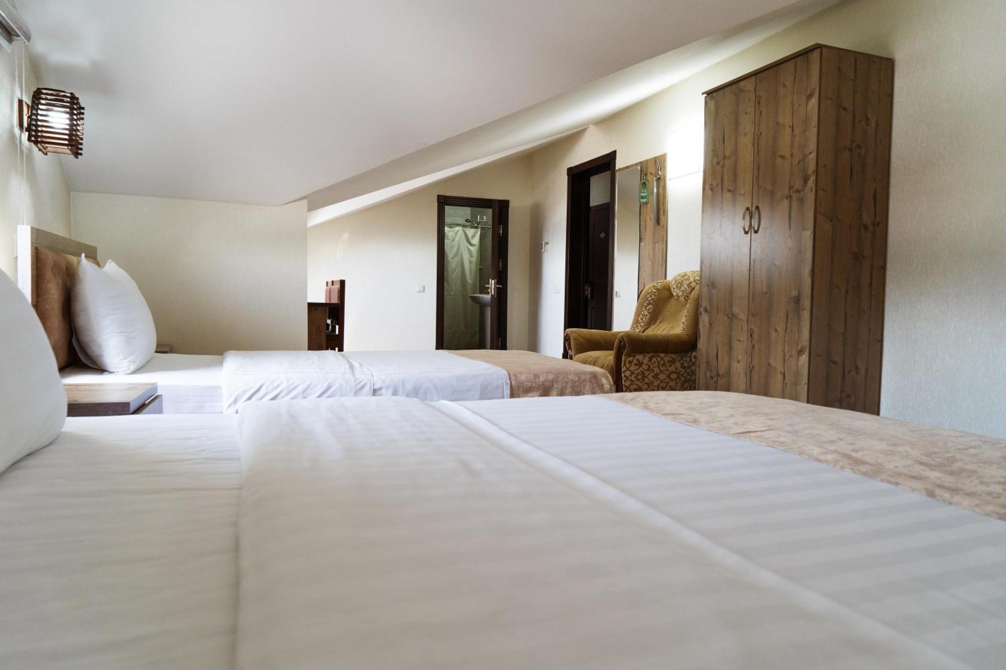 Tourist Inn Hotel Tashkent Exterior foto